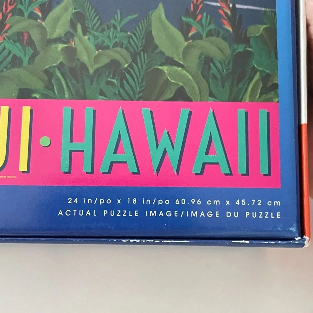 Spin Master Puzzle Maui Hawaii 300 Piece Jigsaw Aloha Luau Ocean Landscape